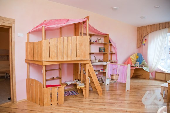 Child's playhouse